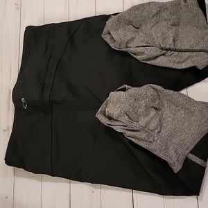 Champion Woman's capri leggings black and gray